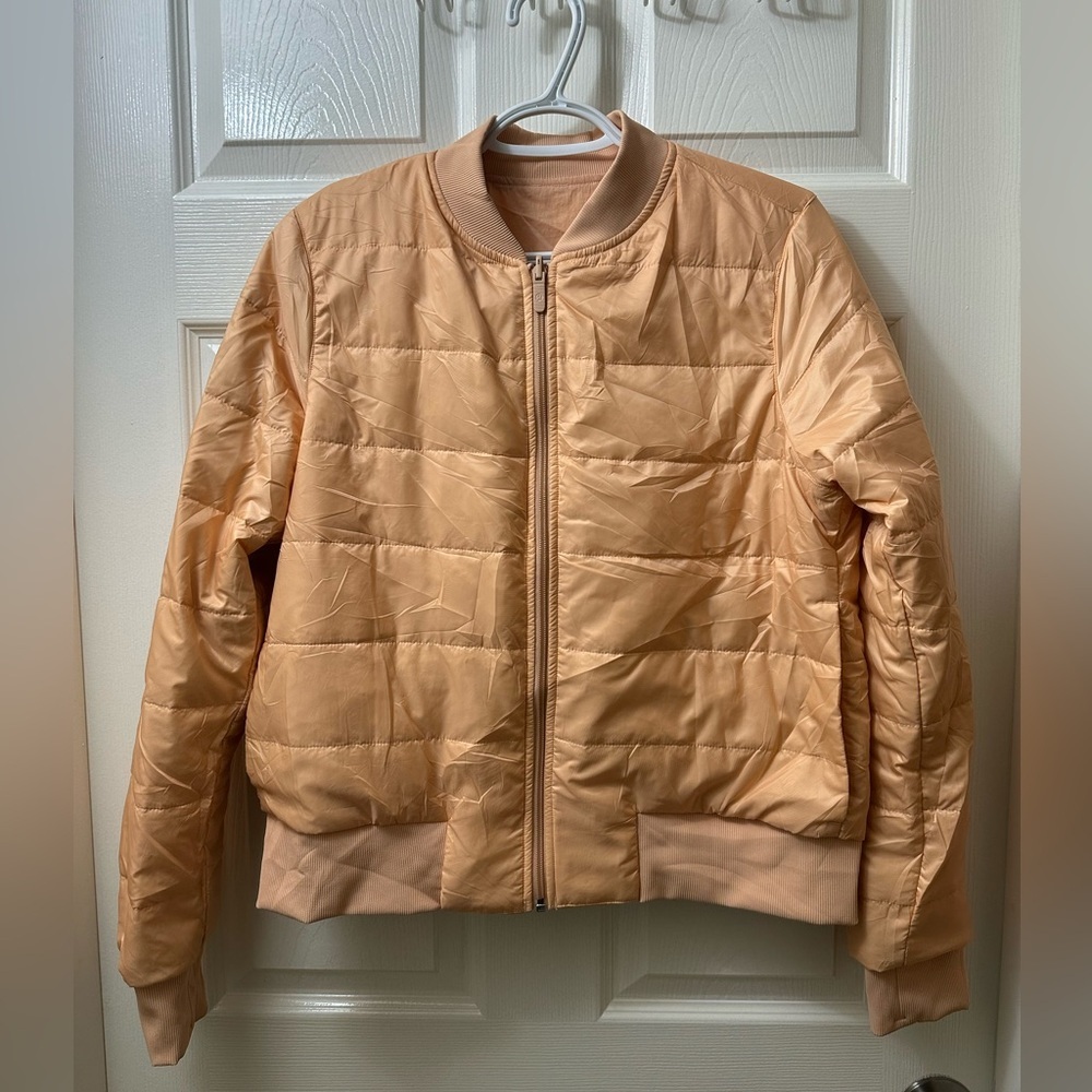 Lulu🍋Non-Stop Reversible Bomber Jacket in the color Bleached Apricot Size 10 - Picture 3 of 5